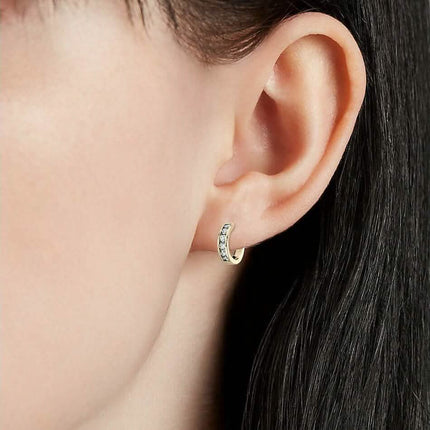 14K Solid Yellow Gold Round Huggies Hoops Earrings 11mm