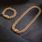 Gold / 16