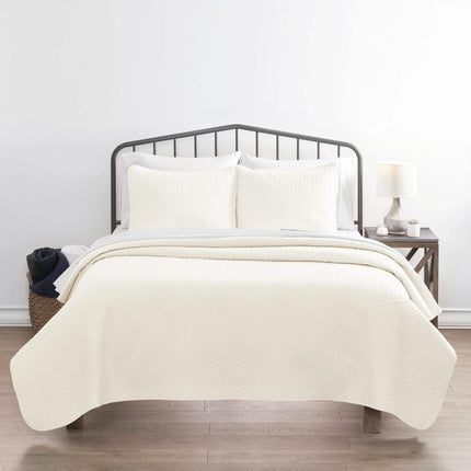 3-Piece Set: Herring Quilted Coverlet