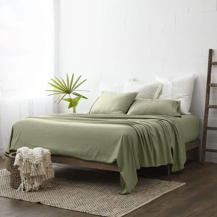 4-Piece: Checkered Embossed Sheet Set