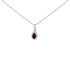 White.Gold / 18 / Red Garnet