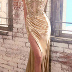 Gold / 4
