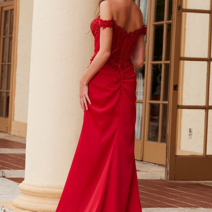 Nox Anabel F1572 Satin Sweetheart Sequin Applique Boned Waistline
