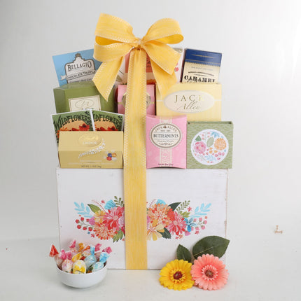 Gourmet Tea Gift Basket – Cozy Tea & Snack Set for Relaxation and Sharing