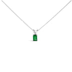 White.Gold / 18 / Green Emerald