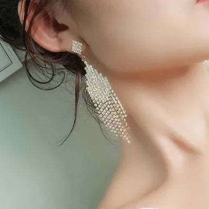 Vintage Crystal Tassel Drop Earrings – Elegant Geometric Multi-Strand Statement Earrings for Weddings, Galas & Evening Wear