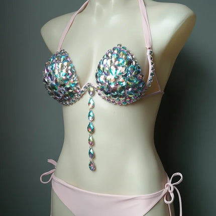 Geometric Bandage Tassel Bikini Set – Shimmering Rhinestone Fringe Swimsuit & Crystal Waist Accent Bathing Suit for Beach Clubs