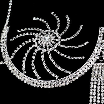 Luxury Crystal Swirl Micro Bikini Body Chain – Shimmering Rhinestone Tassel Bra & Exotic Chest Harness for Festivals, Raves & Clubwear