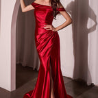Red / 4
