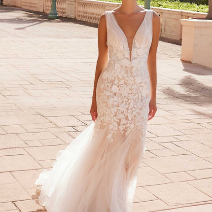 Nox Anabel JE917 V-Neck Mermaid Dress Lace and Tulle Skirt