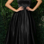 Black / 2