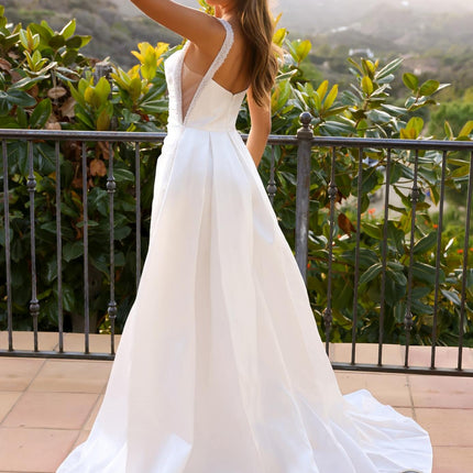 Nox Anabel JE993 Long Sleeveless A-line Wedding Gown