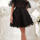 Black / 4