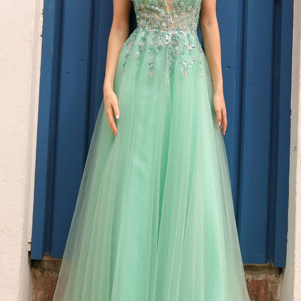 Nox Anabel Q1391 Long A-Line Sweetheart Lace Applique Tulle Gown