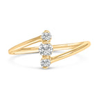 7 / Yellow.Gold