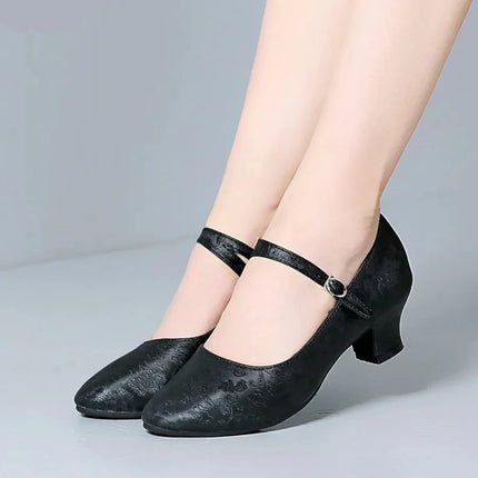 The Stardust Blossom Chinoiserie Dance Pump – Vintage Latin & Cabaret Heel