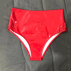 Red / M