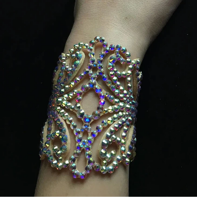 AB Rhinestone Wrap Snap Bracelet
