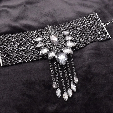 Rhinestone Shoulder Choker Necklace & Bracelet Jewelry Set