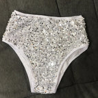 White B / M