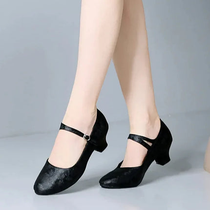 The Stardust Blossom Chinoiserie Dance Pump – Vintage Latin & Cabaret Heel
