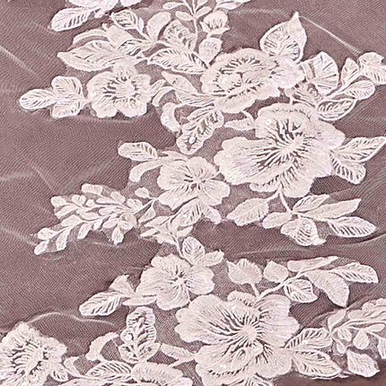 Floral Scalloped Lace Royal Veil