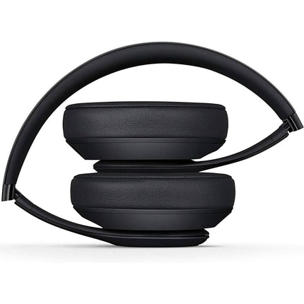 Beats Studio3 Wireless Noise Cancelling Over-Ear Headphones Matte Black  (Refurbished)