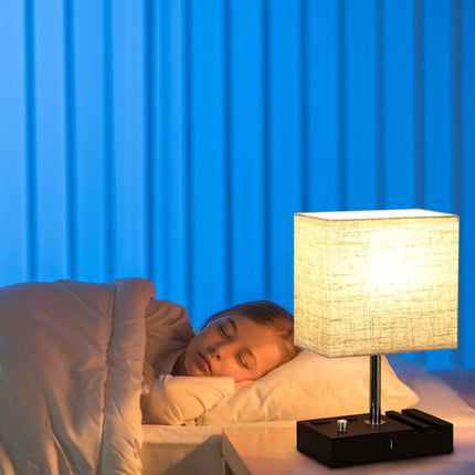 Fully Dimmable Table Lamp