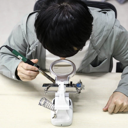LED Lights Helping Hands Magnifying Glass