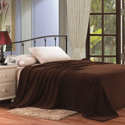 Lightweight and Soft Solid Blankets