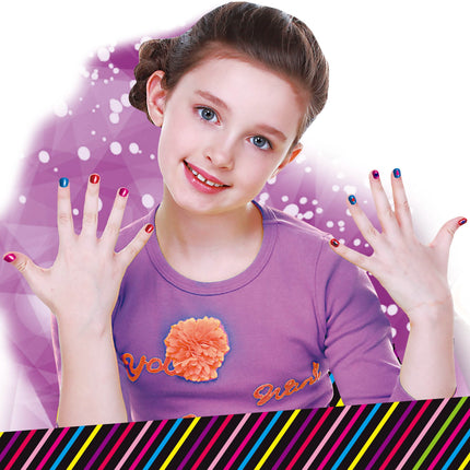 Little Girls DIY Nail Art