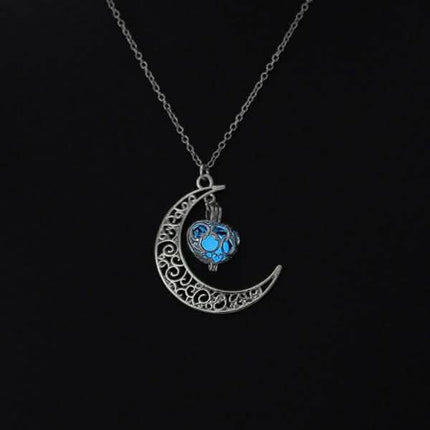 Moon Glowing Necklace