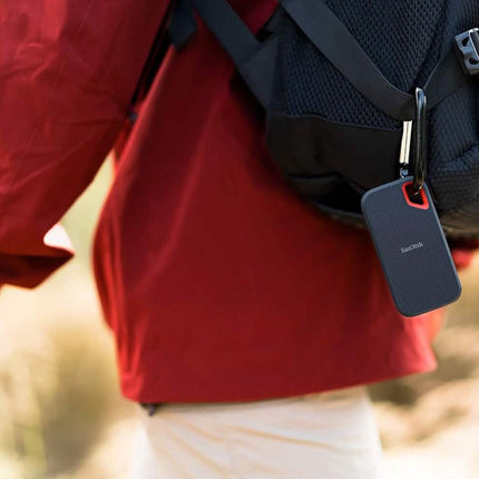 SanDisk 1TB Extreme Portable External SSD - Up to 550MB/s USB-C, USB 3.1 (Refurbished)