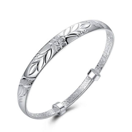 Women's Silver Plated Floral Ingrain Design Bangle